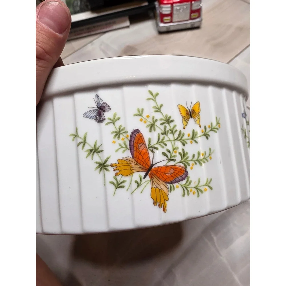 Vintage Ecstasy by Shafford Porcelain Souffle Dish Butterfly Oven-to-Table 8 H3‎